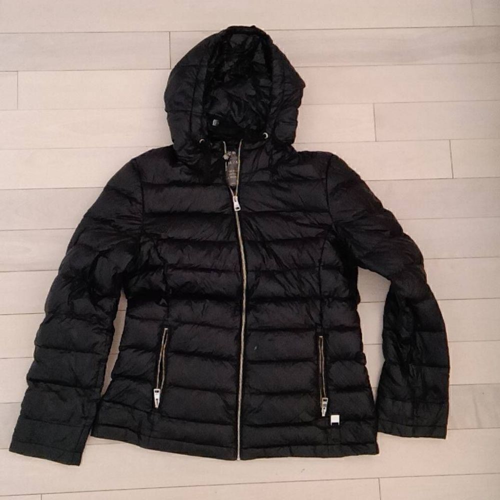 Andrew Marc Women's Packable Lightweight Premium Down Jacket Black Medium